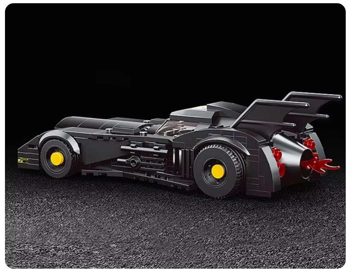 Mould-King-Models-10020-BatMobile-03